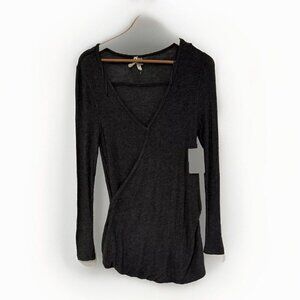 Free People Womens V-Neck Sweater S‎ Bubble Hem Crossover Gray Loose Knit NWT
